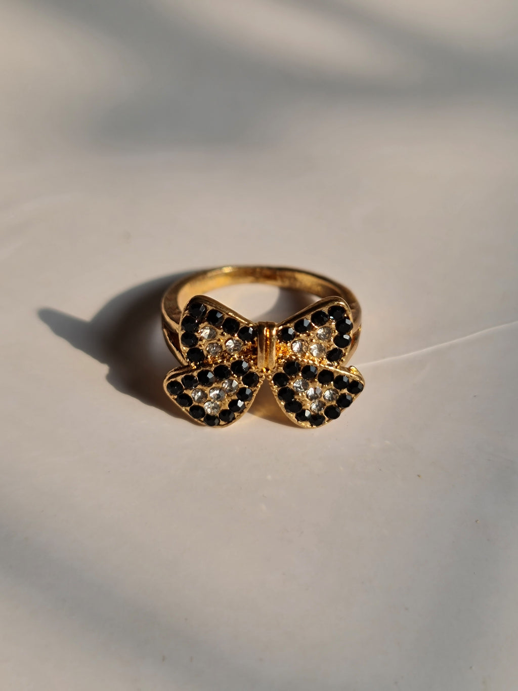 Charming Gold Toned Bow Ring