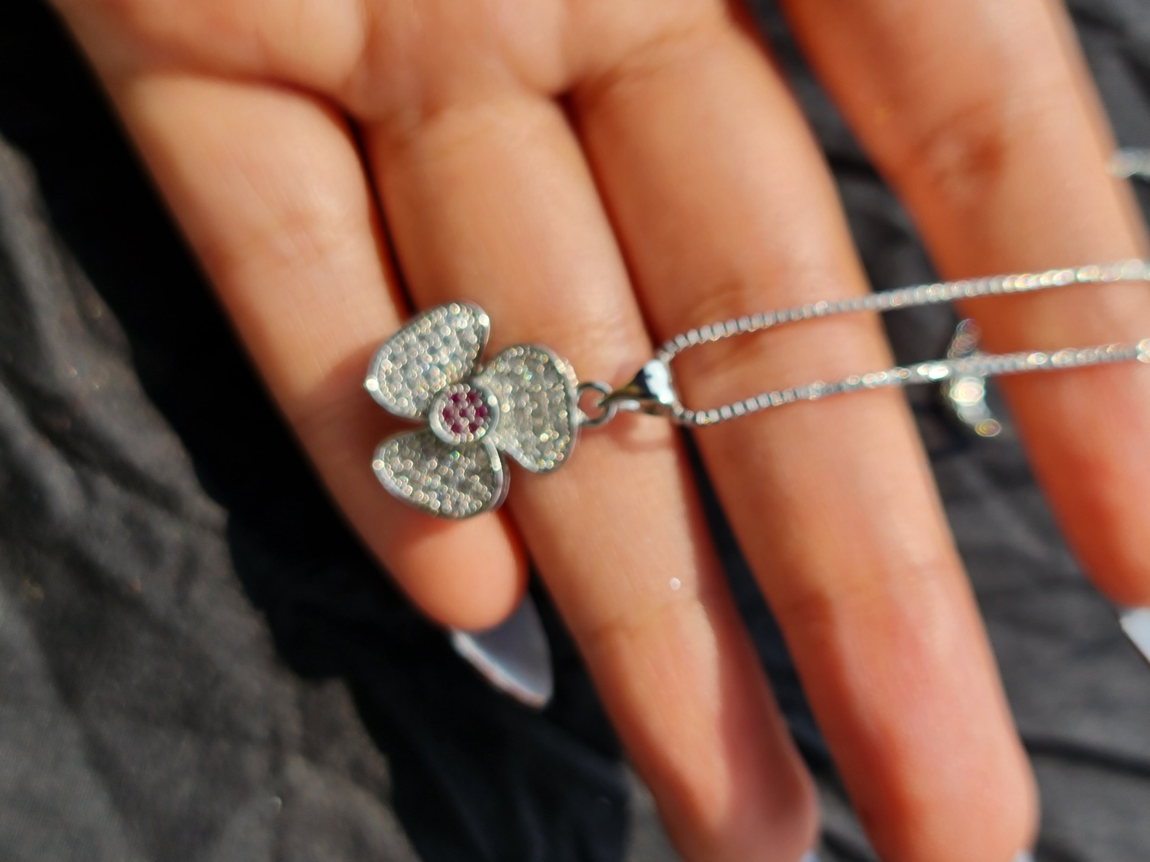 Clover Leaf Ring Pendant Necklace