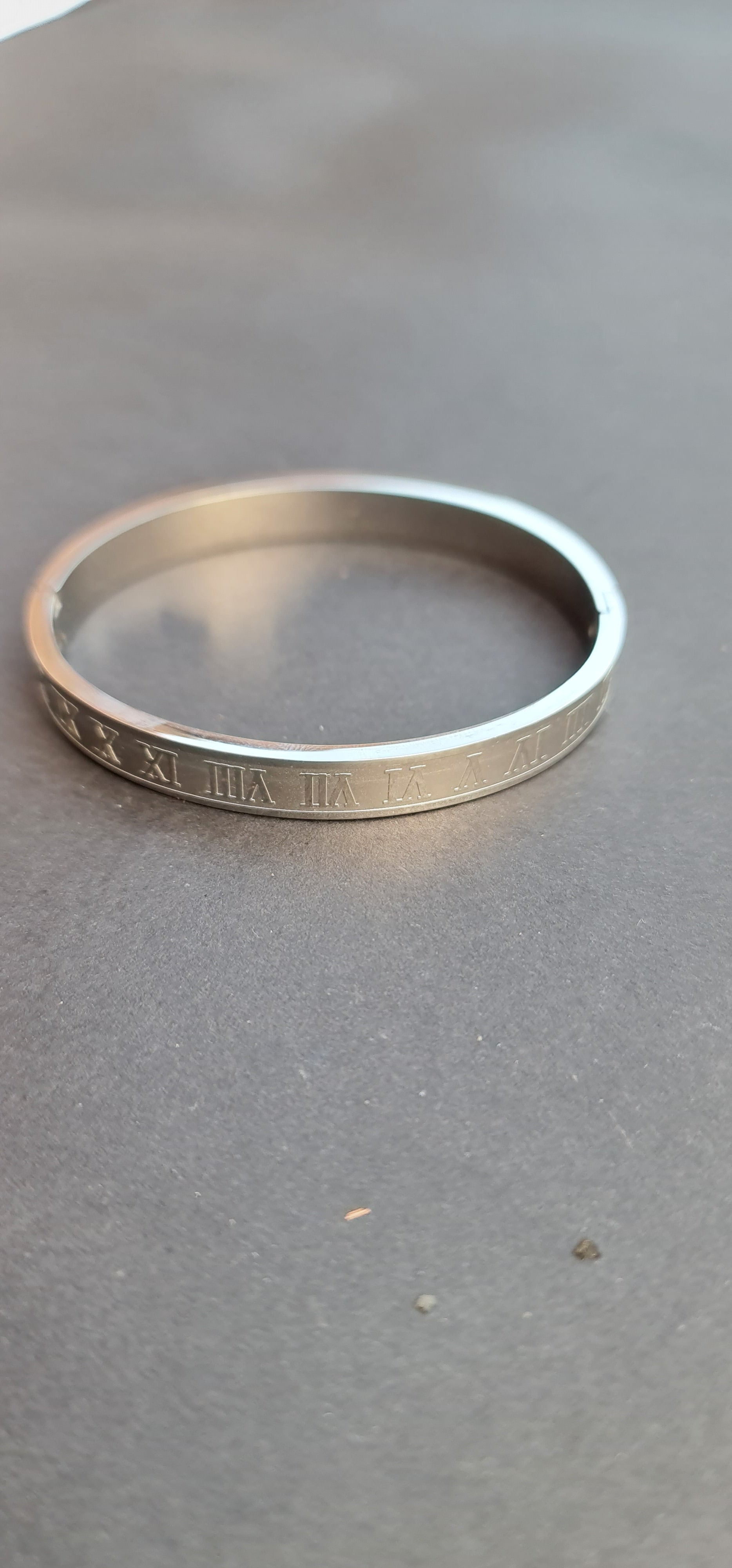 Silver-toned Stainless Steel Roman Numeral Bangle