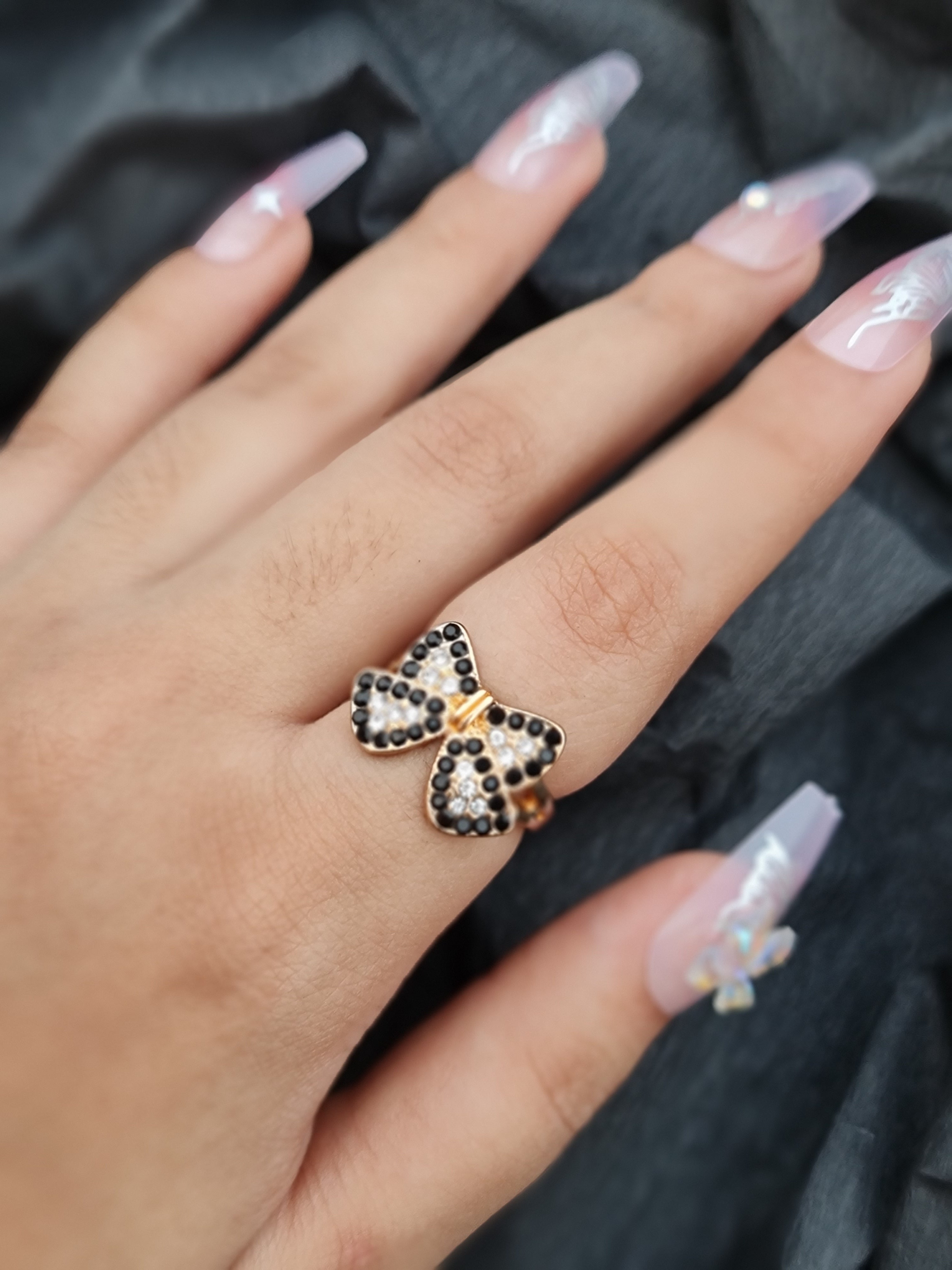 Charming Gold Toned Bow Ring
