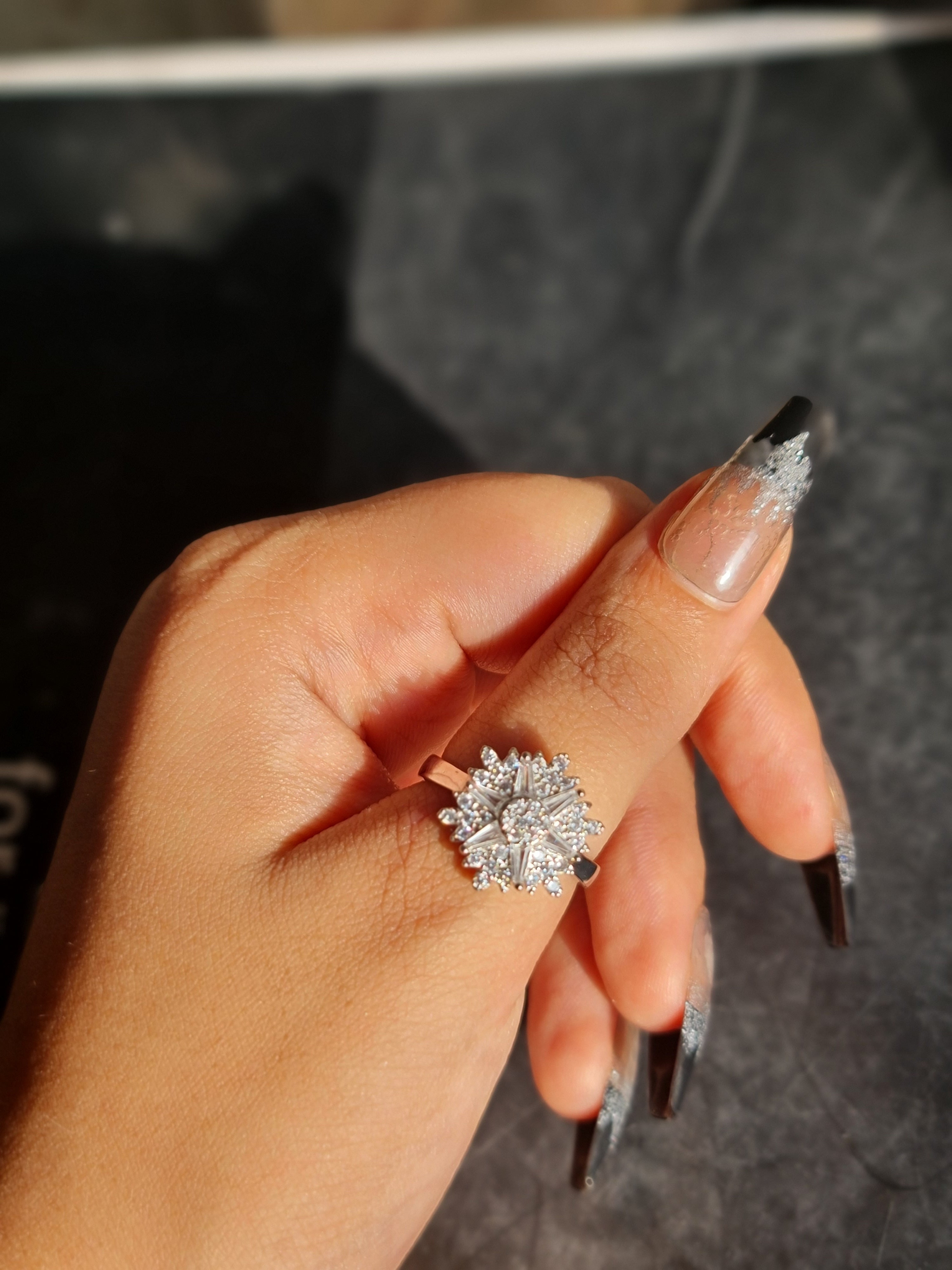 Dazzling Snowflake or Starbust Zirconia Ring