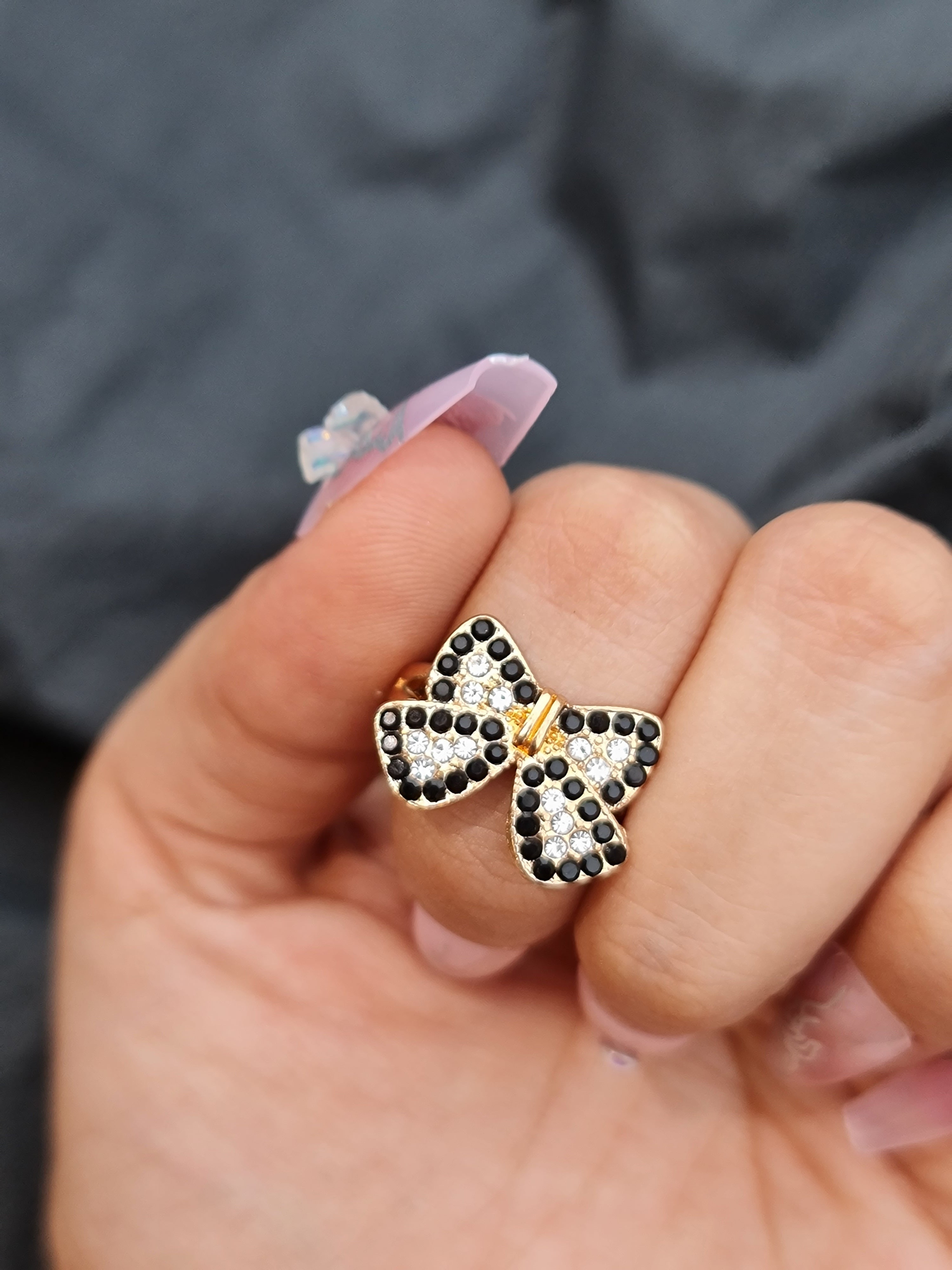 Charming Gold Toned Bow Ring